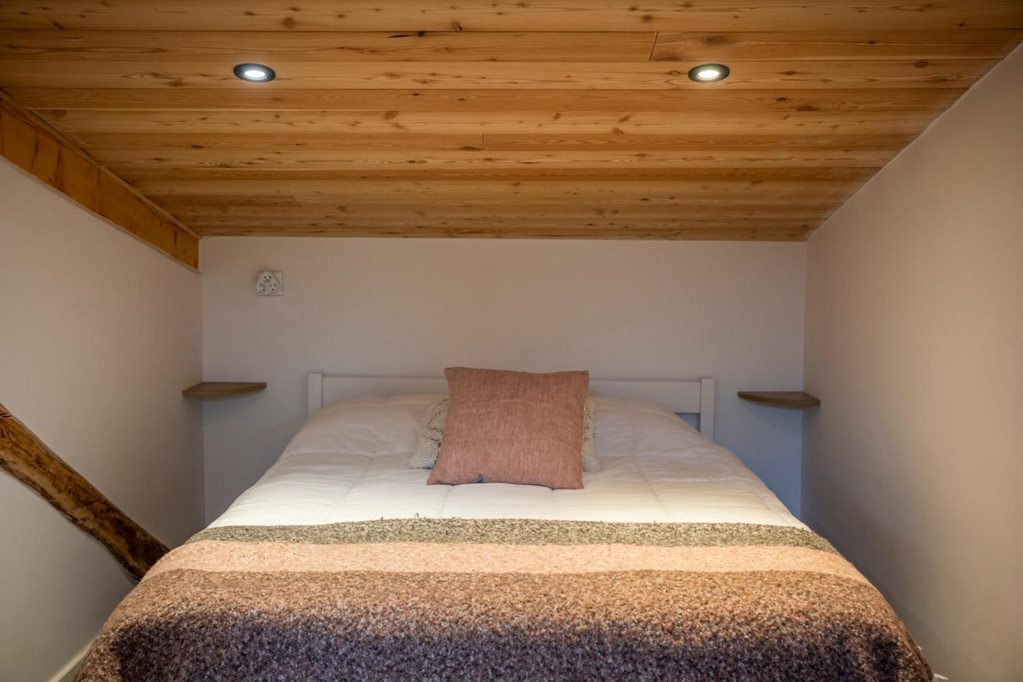 Superbe Loft - Situ Sur La Place Centrale Barcelonnette Eksteriør bilde