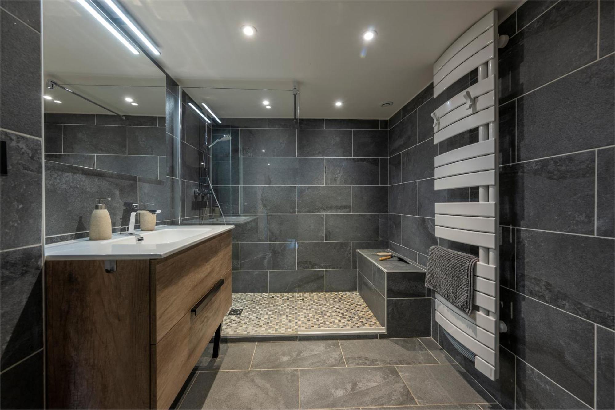 Superbe Loft - Situ Sur La Place Centrale Barcelonnette Eksteriør bilde