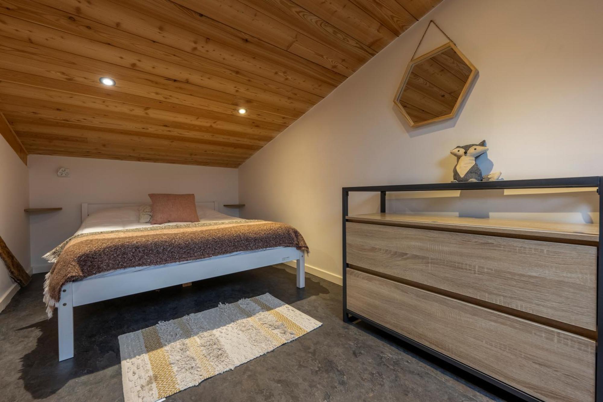 Superbe Loft - Situ Sur La Place Centrale Barcelonnette Eksteriør bilde